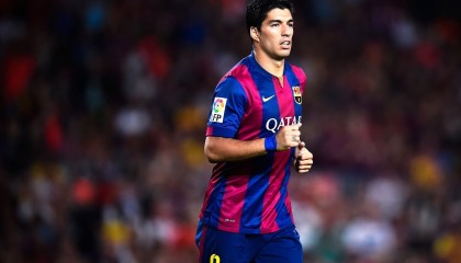 开云体育APP下载-德罗赞末节19分上演公牛之怒，奇才横扫湖人背后的篮球哲学