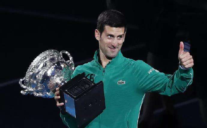 澳网鏖战戴维斯杯,蒂姆扛起全队 澳网鏖战戴维斯杯,蒂姆扛起全队