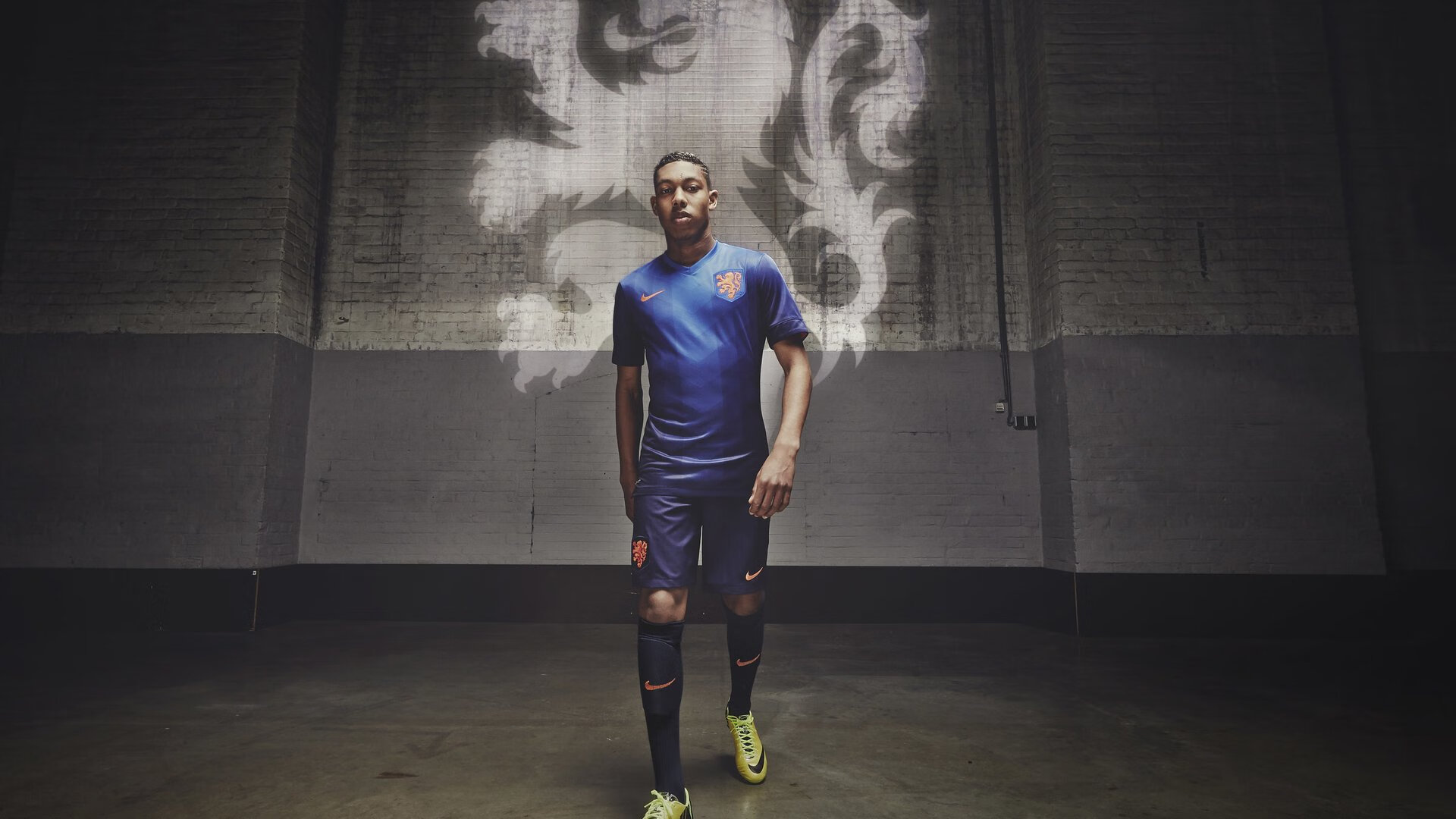 当探戈舞步踏碎格子军魂,布鲁诺在美加墨的封神之战