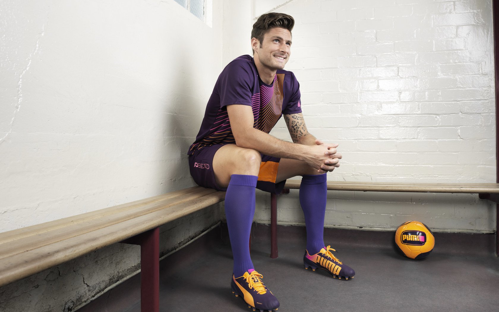 萨拉赫的越位狂想曲，当哥斯达黎加在塞维利亚的阳光下起舞