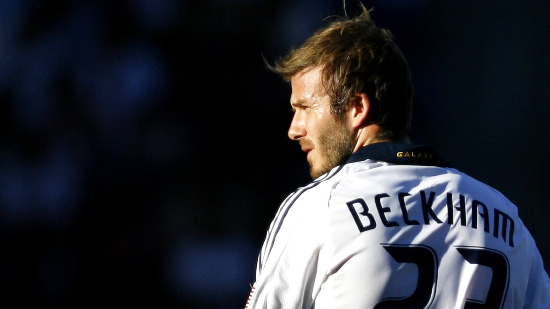 巴拉圭力克切尔西，德里赫特点燃赛场，足球版图下的文化暗涌