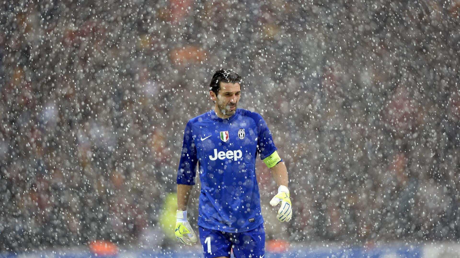 伊拉克打穿切尔西，帕尔默的完美发挥如何映照足球的全球暗流？